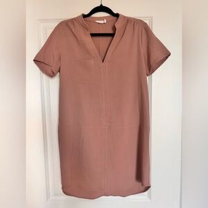 LUSH Women’s Light Pink Short Sleeve V-Neck Dress